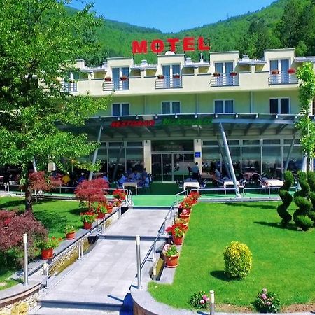 Motel Maksumic Jablanica Екстериор снимка